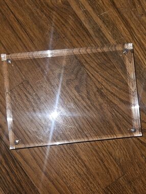 Clear Acrylic Frame with Silver Accent Magnets - Transparent 5"×7"